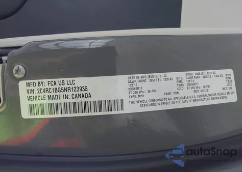 2022 Chrysler Pacifica Touring L z USA, uszkodzony, nr VIN 2C4RC1BG5NR123935